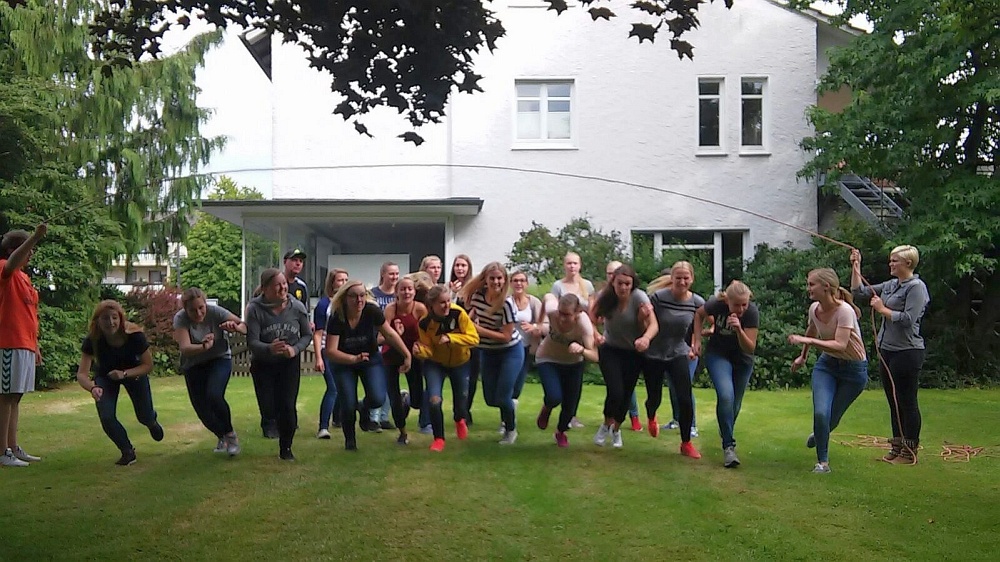 Die 1. Damenmannschaft beim Teambuilding...